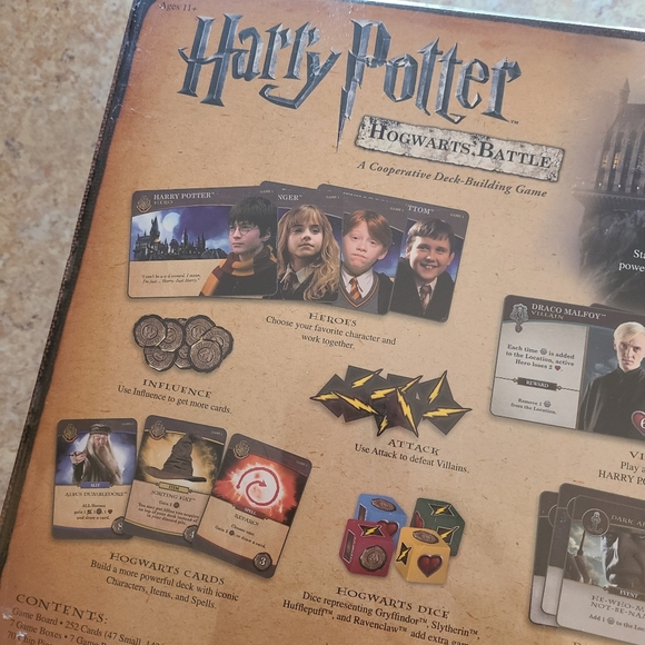 NWT Usaopoly Harry Potter Hogwarts Hogwarts Battle-A Deck-Building Card Game - Picture 4 of 5
